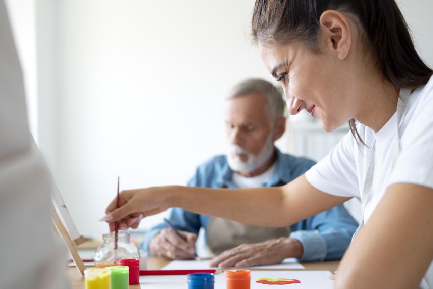 people playing painting 