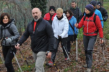 Partecipanti alle 'Camminate per la mente' organizzate dall'Associazione Alzheimer onlus